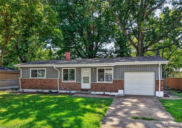Photo 58 of Single family home for sale at 1316 Bayonne Dr, Saint Louis, MO 63138 | MLS# MIS26049888 | Listing updated on 2026-10-05