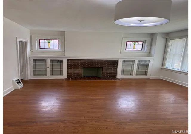 Photo 2 of Single family home for sale at 4000 Mcdonald Ave, Saint Louis, MO 63116 | MLS# MIS26049889 | Listing updated on 2026-08-14