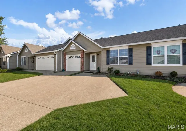 Photo 2 of Condo for sale at 1248 Shirley Ridge Dr #7C, Saint Charles, MO 63304 | MLS# MIS26049896 | Listing updated on 2026-08-12