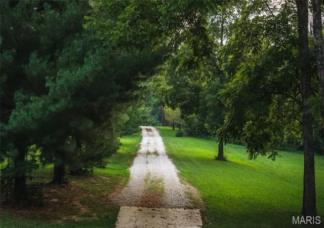 3rd image of 16470 Maries Road 521, Vichy, MO 65580 | MLS# MIS26049904
