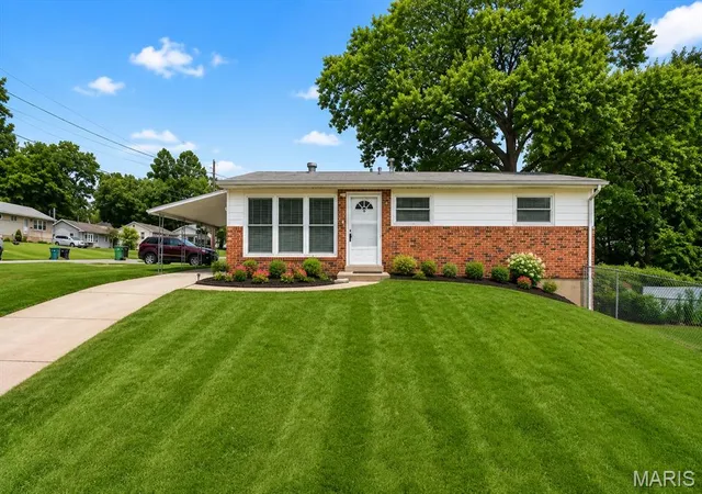 Single family home for sale at 7834 Fleta St, Saint Louis, MO 63123 | MLS# MIS26049910