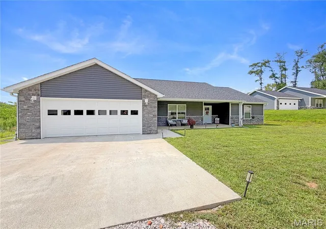 1st image of 4055 Breckenridge Dr, Hannibal, MO 63401 | MLS# MIS26049921