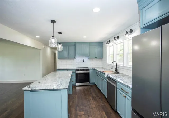 Photo 4 of Single family home for sale at 804 E Main St, Richland, MO 65556 | MLS# MIS26049925 | Listing updated on 2026-10-04