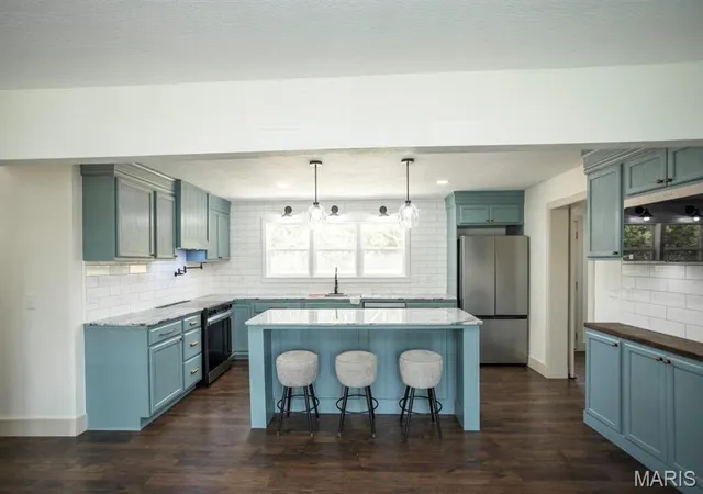 Photo 2 of Single family home for sale at 804 E Main St, Richland, MO 65556 | MLS# MIS26049925 | Listing updated on 2026-10-04