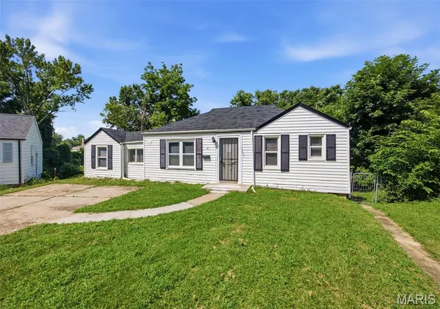 image of 41 Henquin Dr, Saint Louis, MO 63135 | MLS# MIS26049960