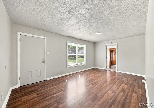 image of 41 Henquin Dr, Saint Louis, MO 63135 | MLS# MIS26049960