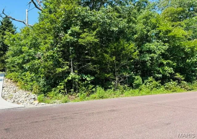 1st image of 2023 Lakeshore Dr, Cuba, MO 65453 | MLS# MIS26049967