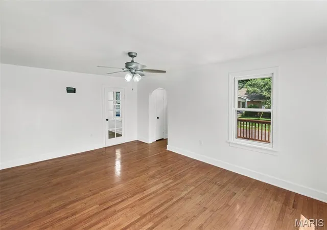 Photo 4 of Single family home for sale at 209 N 14Th St, Belleville, IL 62220 | MLS# MIS26049990 | Listing updated on 2026-10-05
