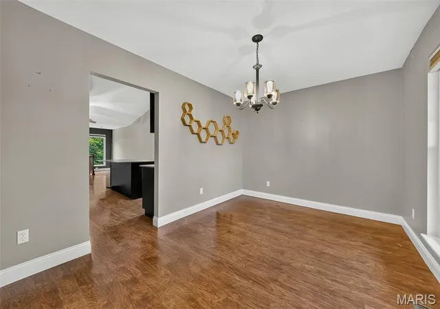 Photo 3 of Sale Pending at 79 Huntleigh Woods Ct, Wentzville, MO 63385 | MLS# MIS26049993 | Listing updated on 2026-08-31