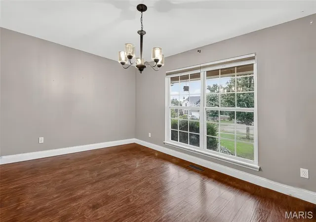 Photo 3 of Sale Pending at 79 Huntleigh Woods Ct, Wentzville, MO 63385 | MLS# MIS26049993 | Listing updated on 2026-08-31