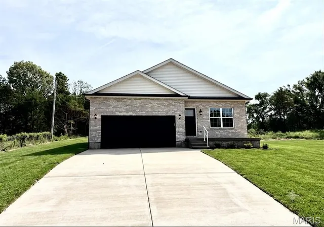 1st image of 1413 Edgewood Dr, Festus, MO 63028 | MLS# MIS26049994