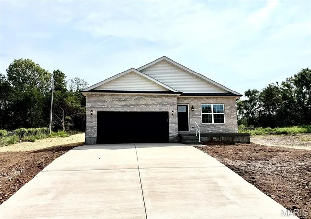 2nd image of 1413 Edgewood Dr, Festus, MO 63028 | MLS# MIS26049994