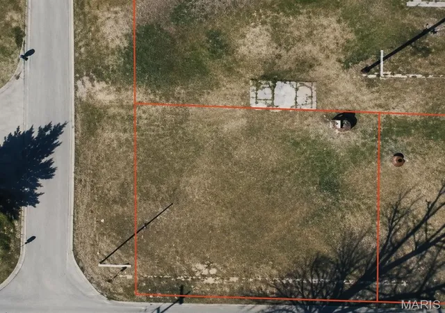 Photo 2 of Land for sale at 300 E Ozark St, Malden, MO 63863 | MLS# MIS26050008 | Listing updated on 2026-08-05