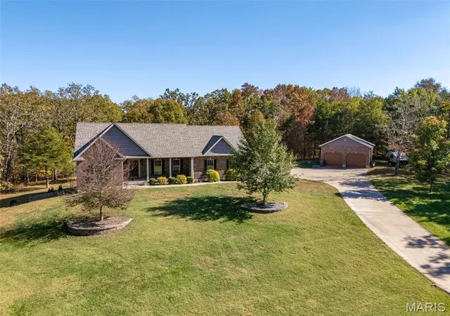Single family home for sale at 440 Big River Cir, Bonne Terre, MO 63628 | MLS# MIS26050010