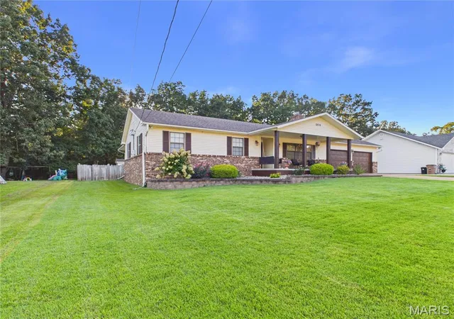 2nd image of 2859 Vaughn Ave, Poplar Bluff, MO 63901 | MLS# MIS26050021