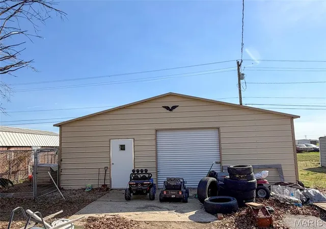 Photo 3 of Single family home for sale at 1028 W Old Hwy C, Advance, MO 63730 | MLS# MIS26050029 | Listing updated on 2026-08-05