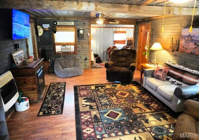 3rd image of 13226 Cr 437, Unincorporated, MO 65548 | MLS# MIS26050052