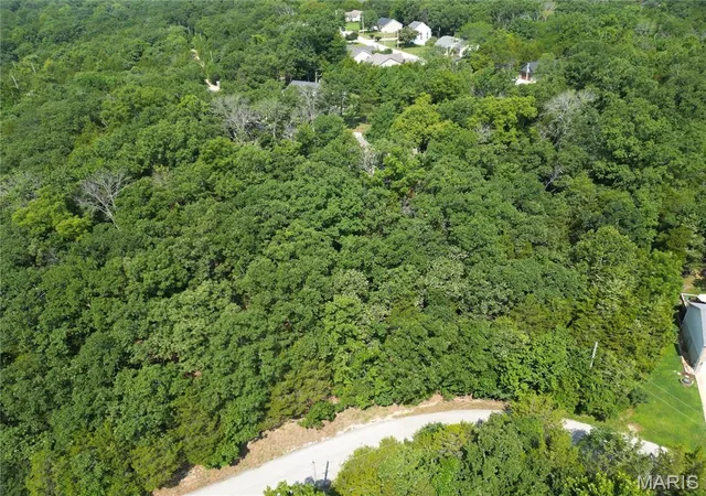 1st image of 10133 Lake Ridge Dr, Hillsboro, MO 63050 | MLS# MIS26050057