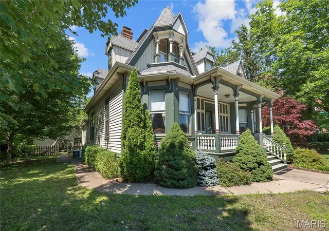 Photo 3 of Single family home for sale at 312 Bellevue St, Cape Girardeau, MO 63701 | MLS# MIS26050069 | Listing updated on 2026-08-31