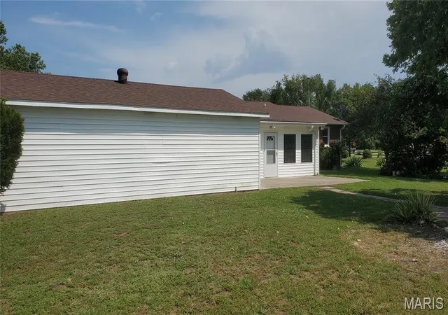 5th image of 302 Bohannon St, Sikeston, MO 63801 | MLS# MIS26050070
