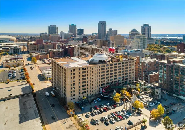 Photo 2 of Condo for sale at 701 N 15th St #514W, Saint Louis, MO 63103 | MLS# MIS26050075 | Listing updated on 2026-08-13