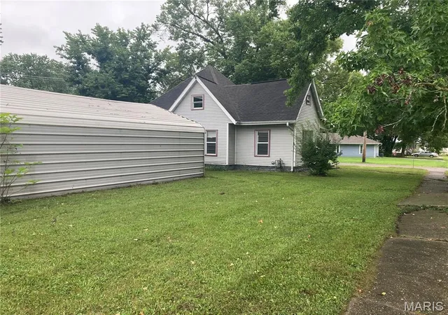 3rd image of 445 E Sedgwick St, Brookfield, MO 64628 | MLS# MIS26050082