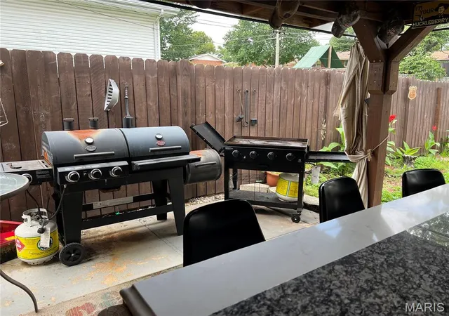 4th image of 10933 Arctic Dr, Saint Louis, MO 63123 | MLS# MIS26050083