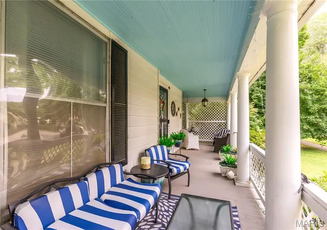 52nd image of 409 E Cypress St, Charleston, MO 63834 | MLS# MIS26050084