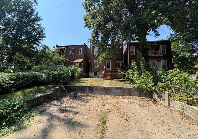 Photo 3 of Multi family home for sale at 4302 Nebraska Ave, Saint Louis, MO 63111 | MLS# MIS26050086 | Listing updated on 2026-09-05