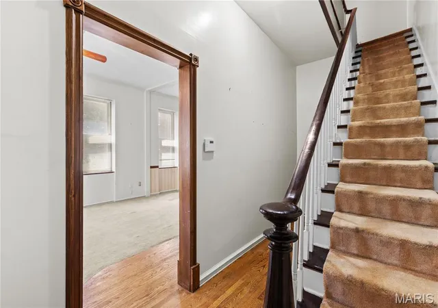 Photo 3 of Sale Pending at 2251 Jules St, Saint Louis, MO 63104 | MLS# MIS26050100 | Listing updated on 2026-09-08