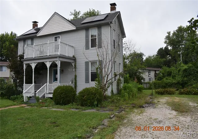 Photo 3 of Sale Pending at 105 West Ave, Eureka, MO 63025 | MLS# MIS26050116 | Listing updated on 2026-09-04