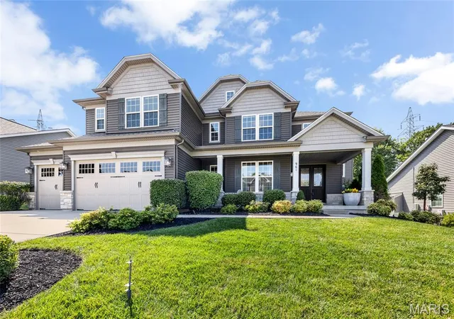 Photo 1 of Sale Pending at 961 Chapelwood Ct, Saint Louis, MO 63122 | MLS# MIS26050145 | Listing updated on 2026-08-22