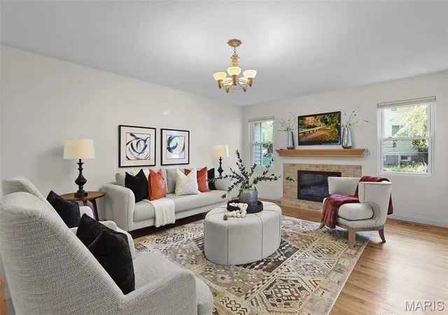 Photo 3 of Single family home for sale at 12925 Weatherfield Dr, Saint Louis, MO 63146 | MLS# MIS26050148 | Listing updated on 2026-10-05