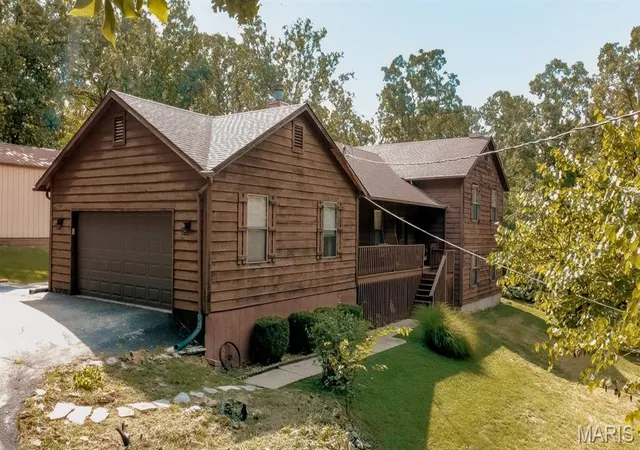 Photo 1 of Sale Pending at 7018 Wedgewood Dr, Cedar Hill, MO 63016 | MLS# MIS26050171 | Listing updated on 2026-10-06