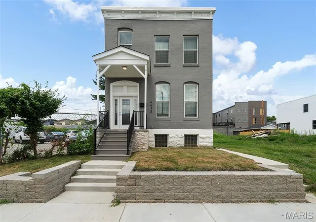 Photo 1 of Single family home for sale at 4413 Hunt Ave, Saint Louis, MO 63110 | MLS# MIS26050179 | Listing updated on 2026-10-02