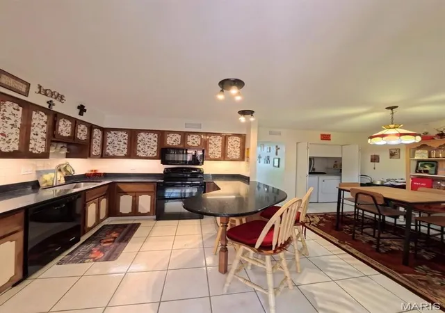 Condo for sale at 10035 Sakura Dr, Saint Louis, MO 63128 | MLS# MIS26050180 | Listing updated on 2026-10-06