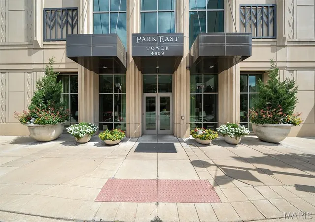 Photo 2 of Condo for sale at 4909 Laclede Ave #1205, Saint Louis, MO 63108 | MLS# MIS26050215 | Listing updated on 2026-09-16
