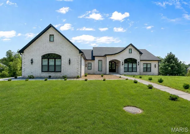 Photo 1 of Single family home for sale at 251 Trillium Ln, Cape Girardeau, MO 63701 | MLS# MIS26050217 | Listing updated on 2026-08-31