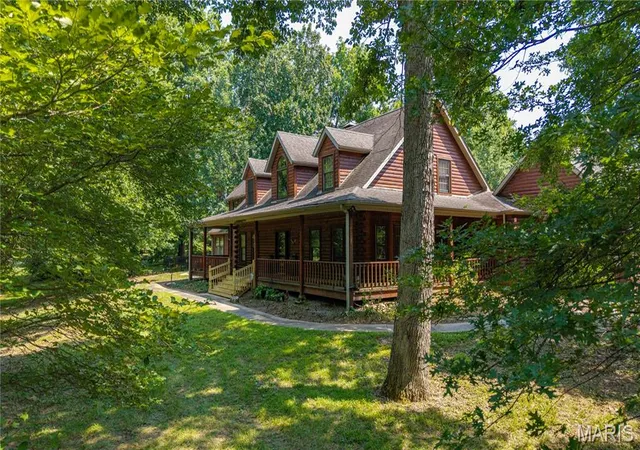Photo 2 of Single family home for sale at 331 Pine Log Ln, Jackson, MO 63755 | MLS# MIS26050226 | Listing updated on 2026-09-14