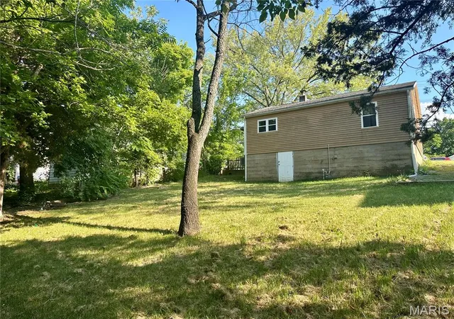Photo 3 of Single family home for sale at 1116 N Missouri St, Potosi, MO 63664 | MLS# MIS26050232 | Listing updated on 2026-08-20