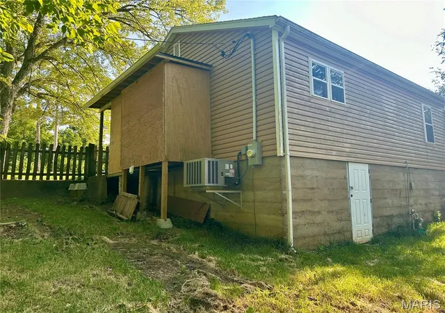 Photo 4 of Single family home for sale at 1116 N Missouri St, Potosi, MO 63664 | MLS# MIS26050232 | Listing updated on 2026-09-26