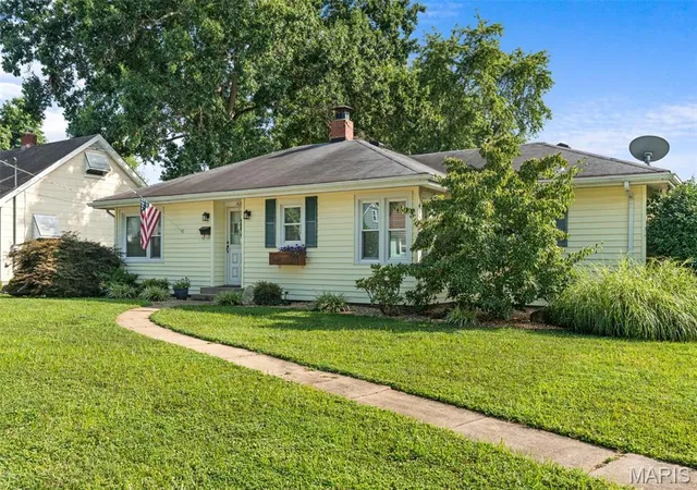 Photo 1 of Single family home for sale at 1420 E 8th, Washington, MO 63090 | MLS# MIS26050234 | Listing updated on 2026-08-13