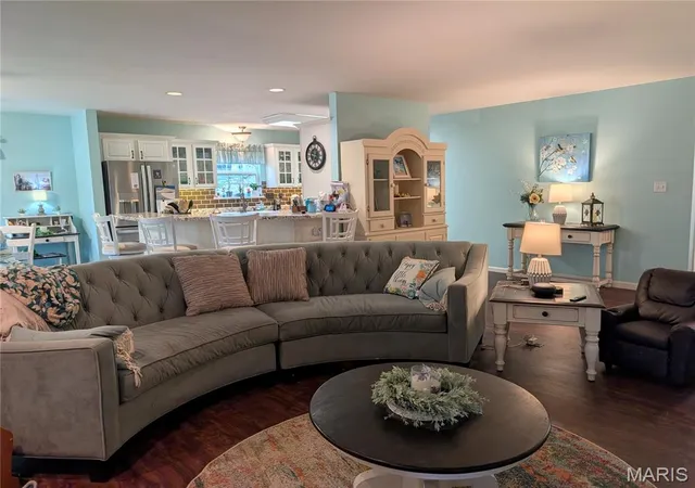 3rd image of 5504 Bon Ron Dr, Hillsboro, MO 63050 | MLS# MIS26050239