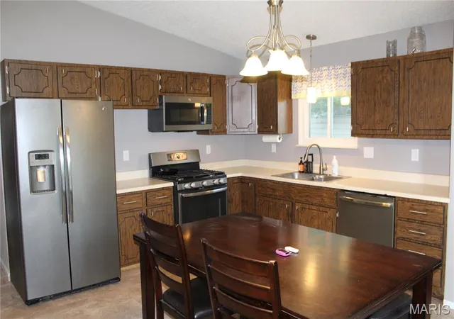 3rd image of 3678 Falcon Ave, Bridgeton, MO 63044 | MLS# MIS26050241
