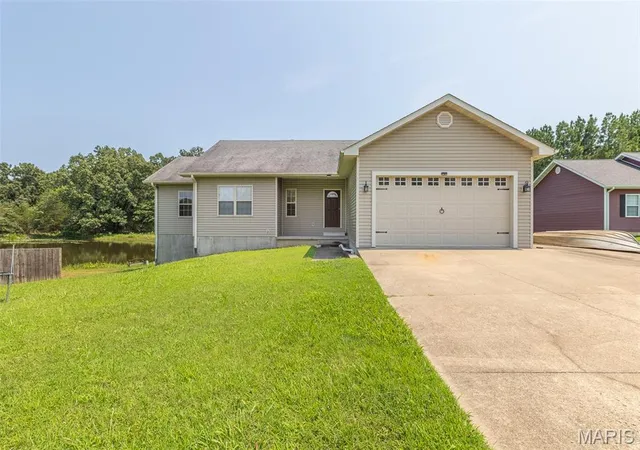 1st image of 2184 J Bird Ln, Poplar Bluff, MO 63901 | MLS# MIS26050245