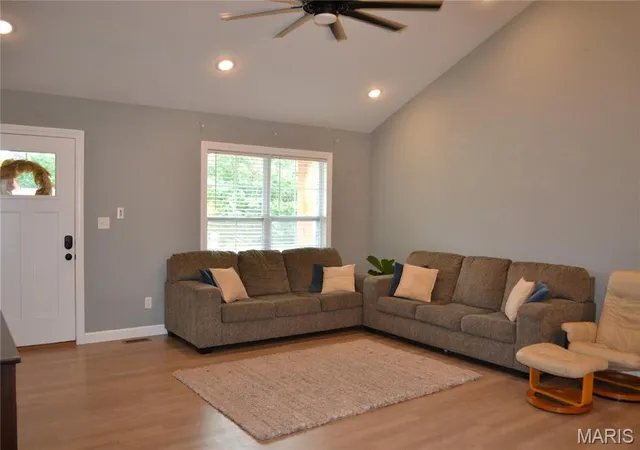 5th image of 205 Majestic, Waynesville, MO 65583 | MLS# MIS26050269