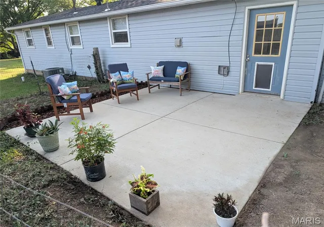 5th image of 435 Old Springfield Rd, Bourbon, MO 65441 | MLS# MIS26050273