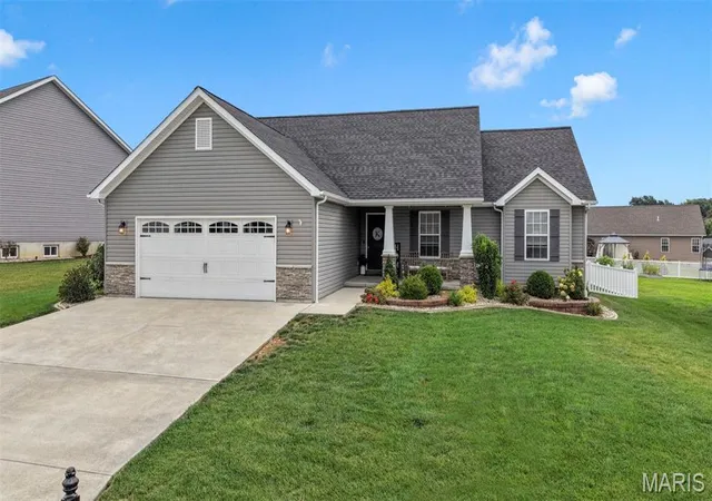 2nd image of 475 Cass Dr Dr, Troy, MO 63379 | MLS# MIS26050281