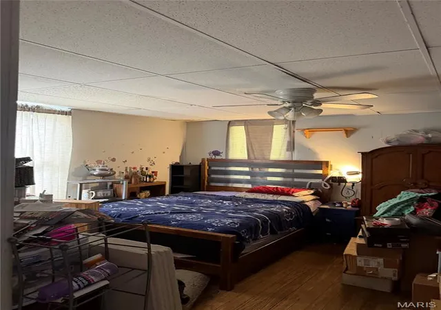 4th image of 61 E Lorena Ave, Wood River, IL 62095 | MLS# MIS26050291