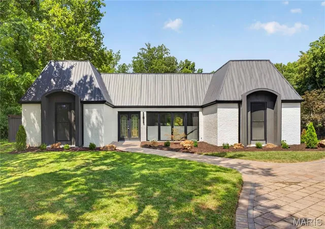 1st image of 111 Lamoine Ln, Belleville, IL 62223 | MLS# MIS26050295